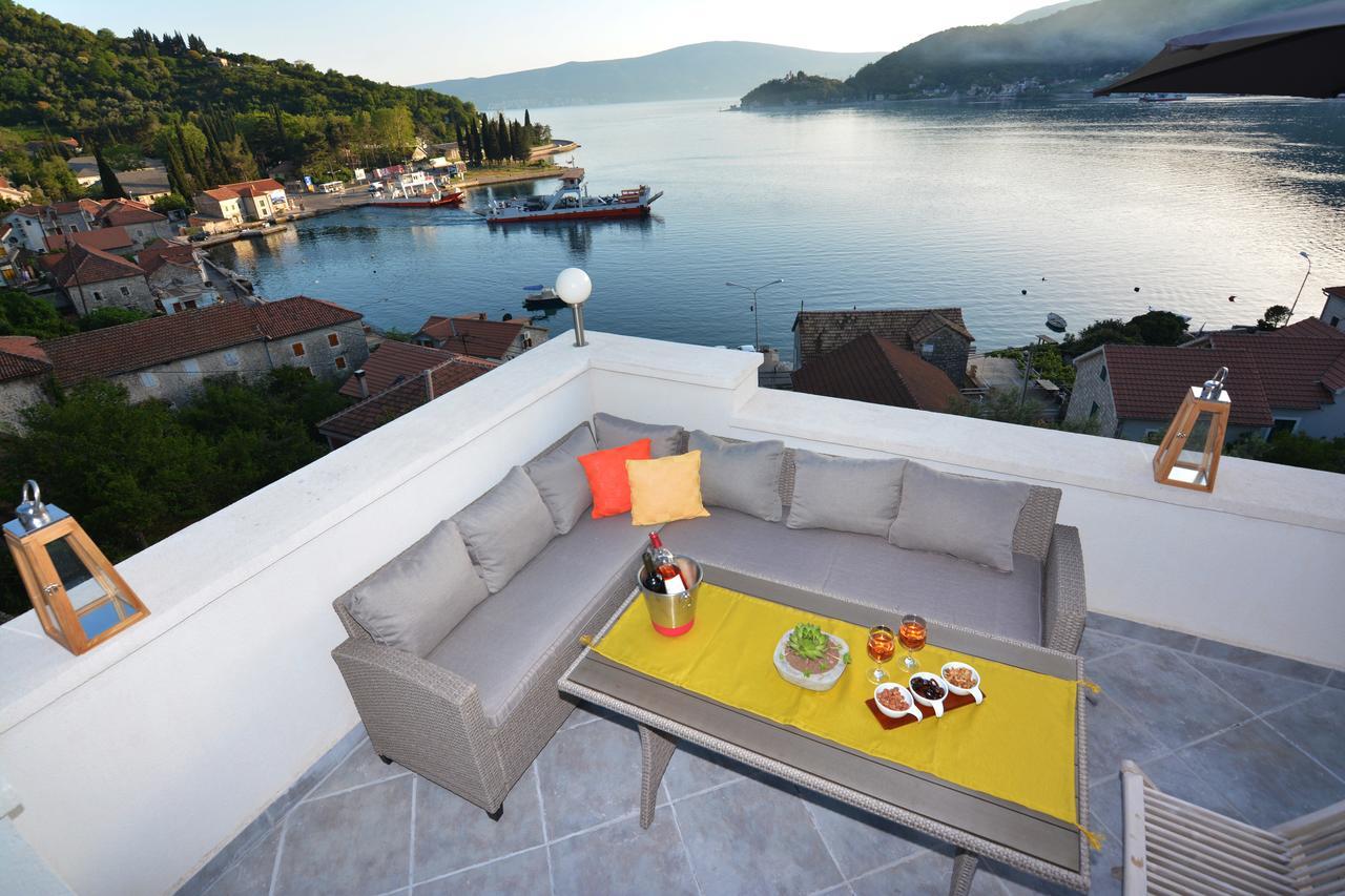Tale House Montenegro 티바트 외부 사진
