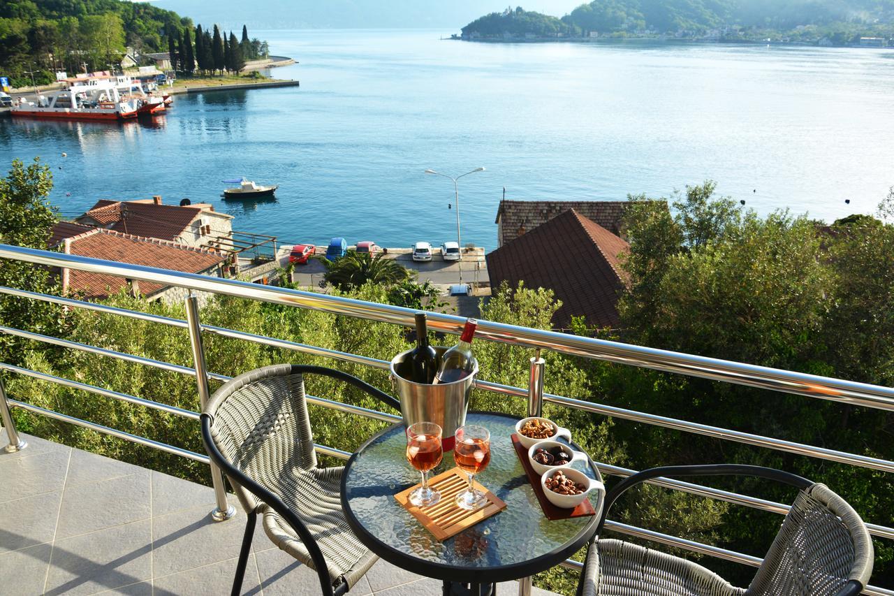 Tale House Montenegro 티바트 외부 사진