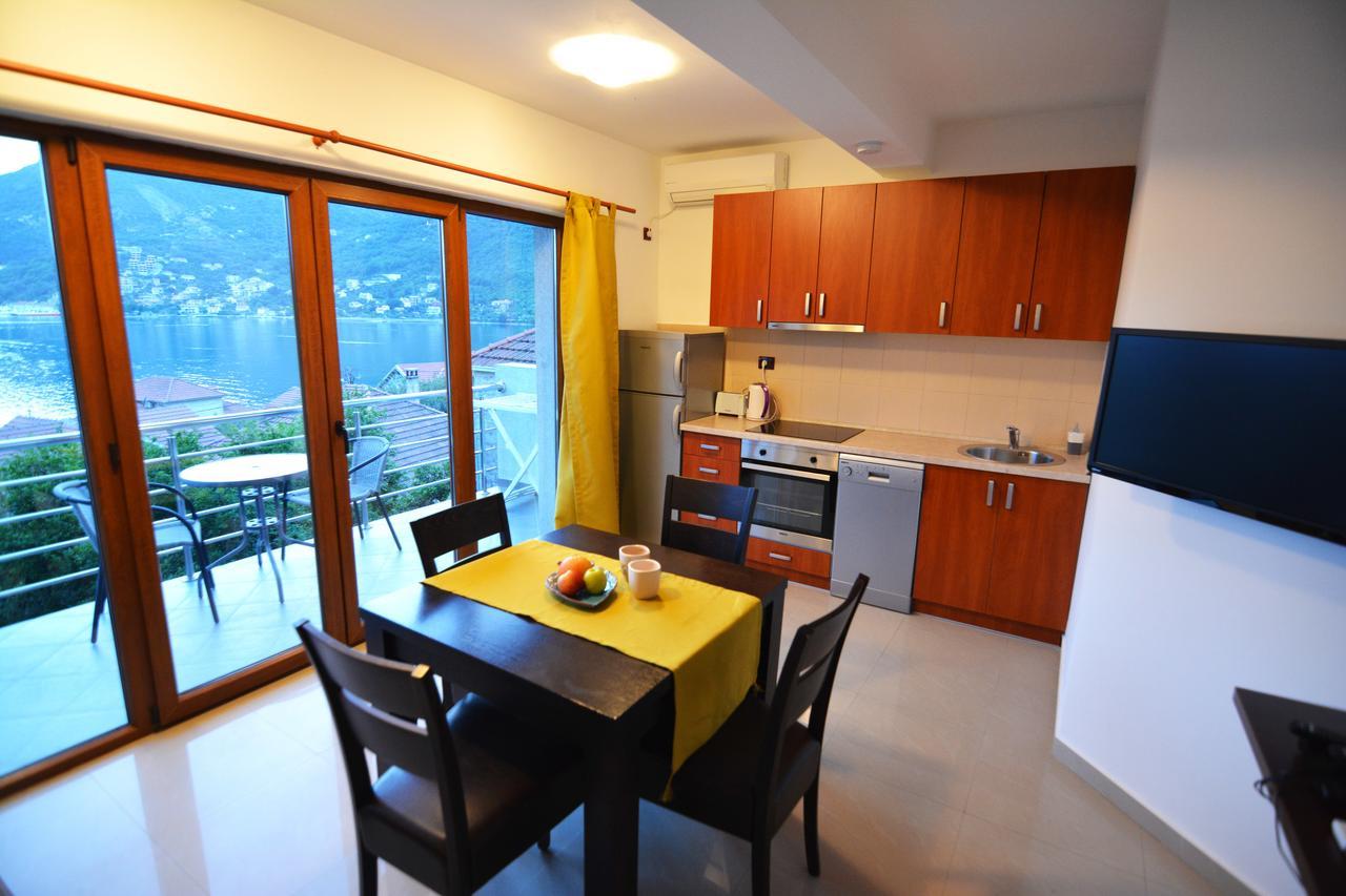 Tale House Montenegro 티바트 외부 사진