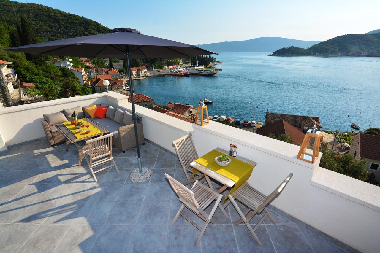 Tale House Montenegro 티바트 외부 사진